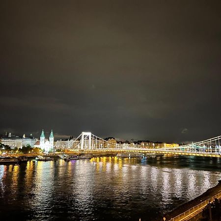 Luxury Residence With A Beautiful View For The Danube River Budapešť Exteriér fotografie