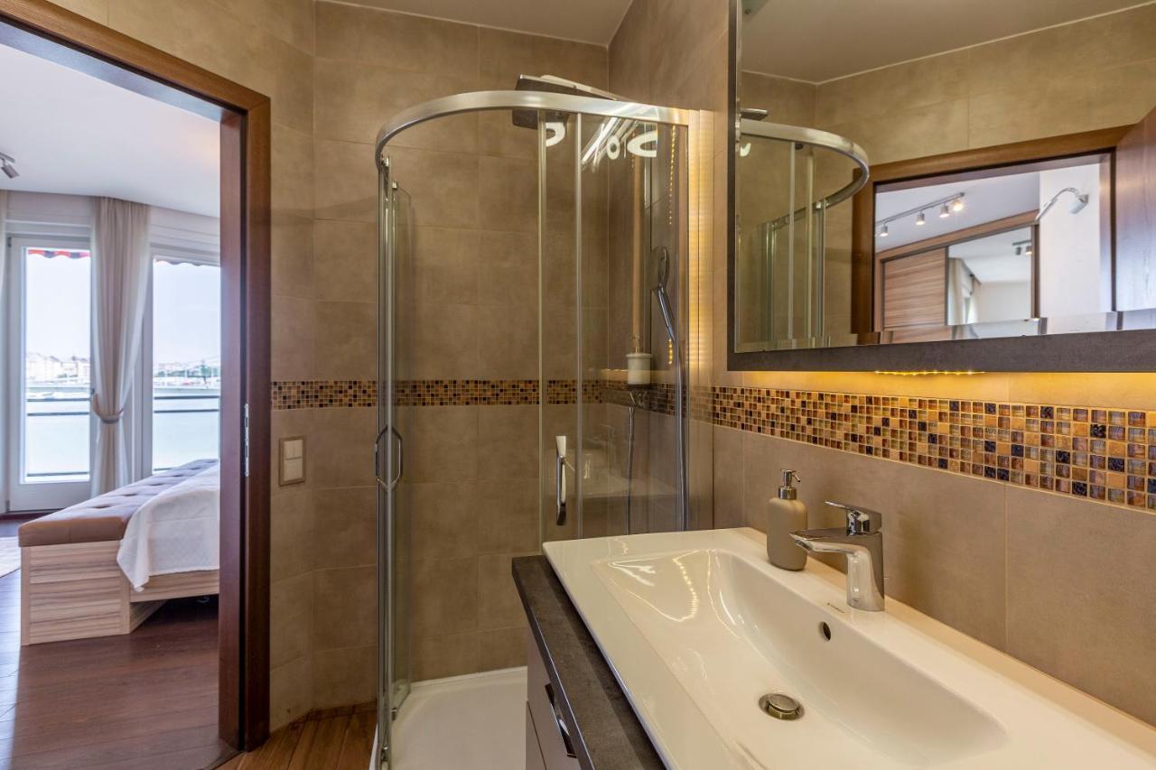 Luxury Residence With A Beautiful View For The Danube River Budapešť Exteriér fotografie